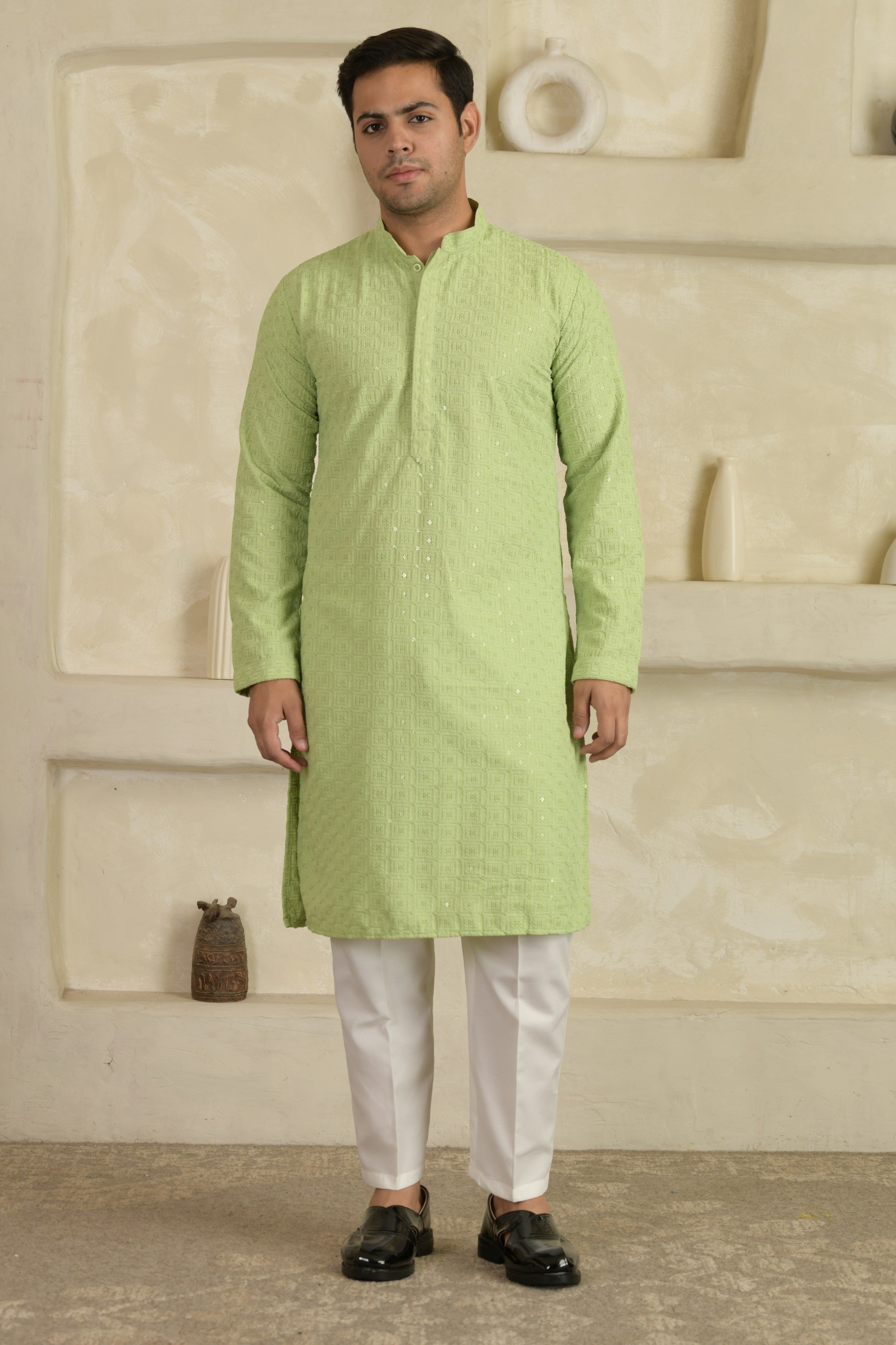 Pastel Green Chevron Embroidered Mandarin Collar Kurta With Pyjamas