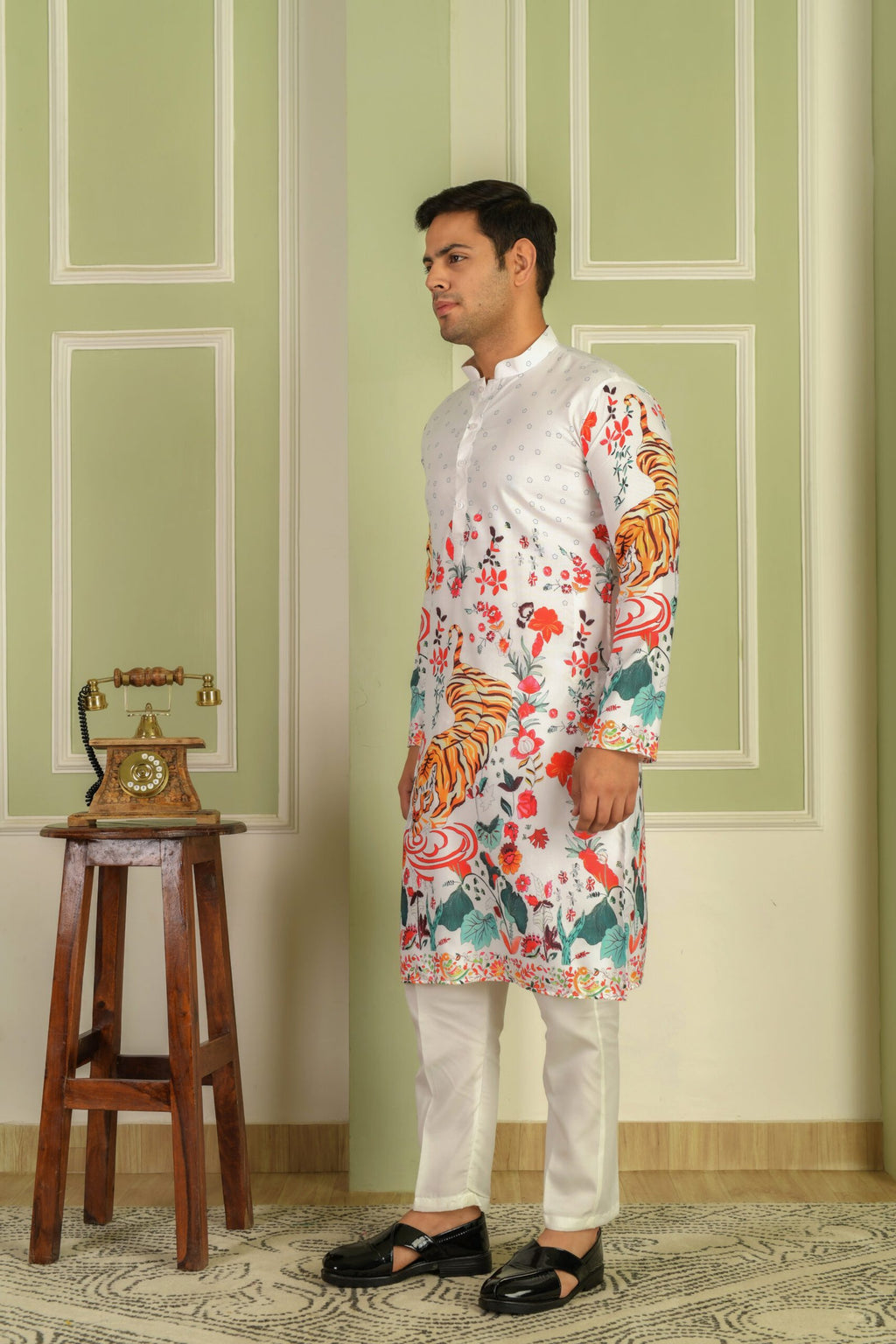 Men Floral Printed Kurta