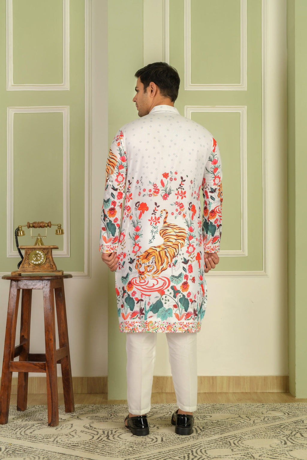 Men Floral Printed Kurta
