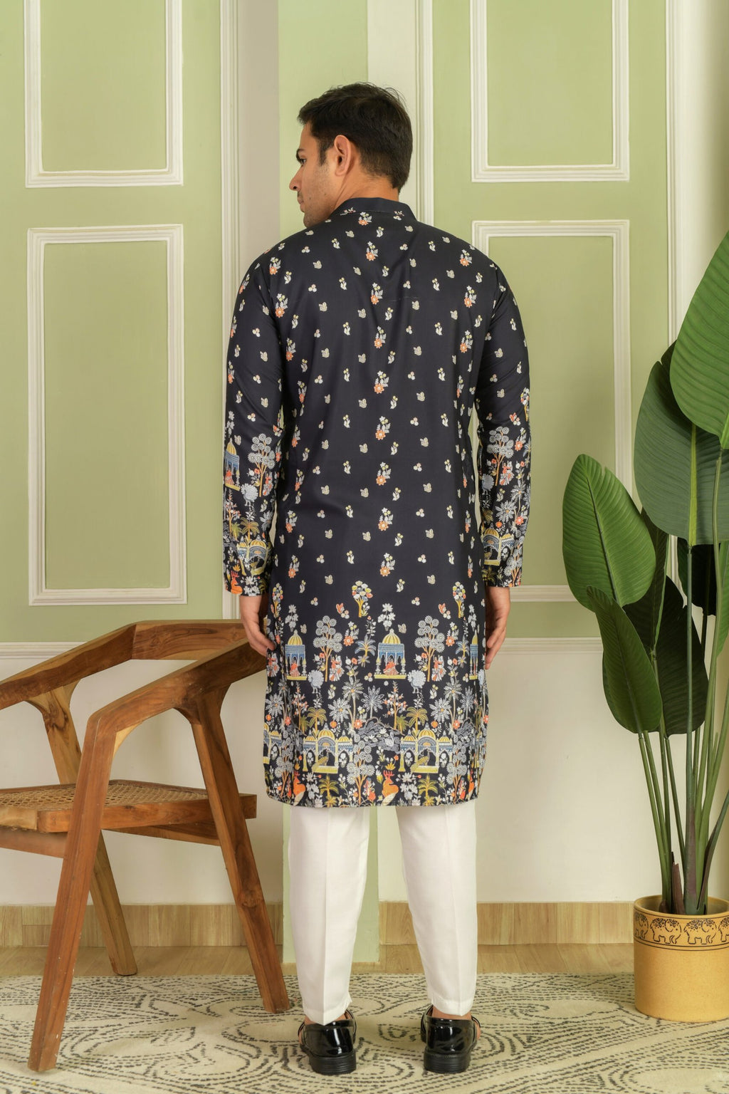 Men Floral Printed Mandarin Collar Kurta