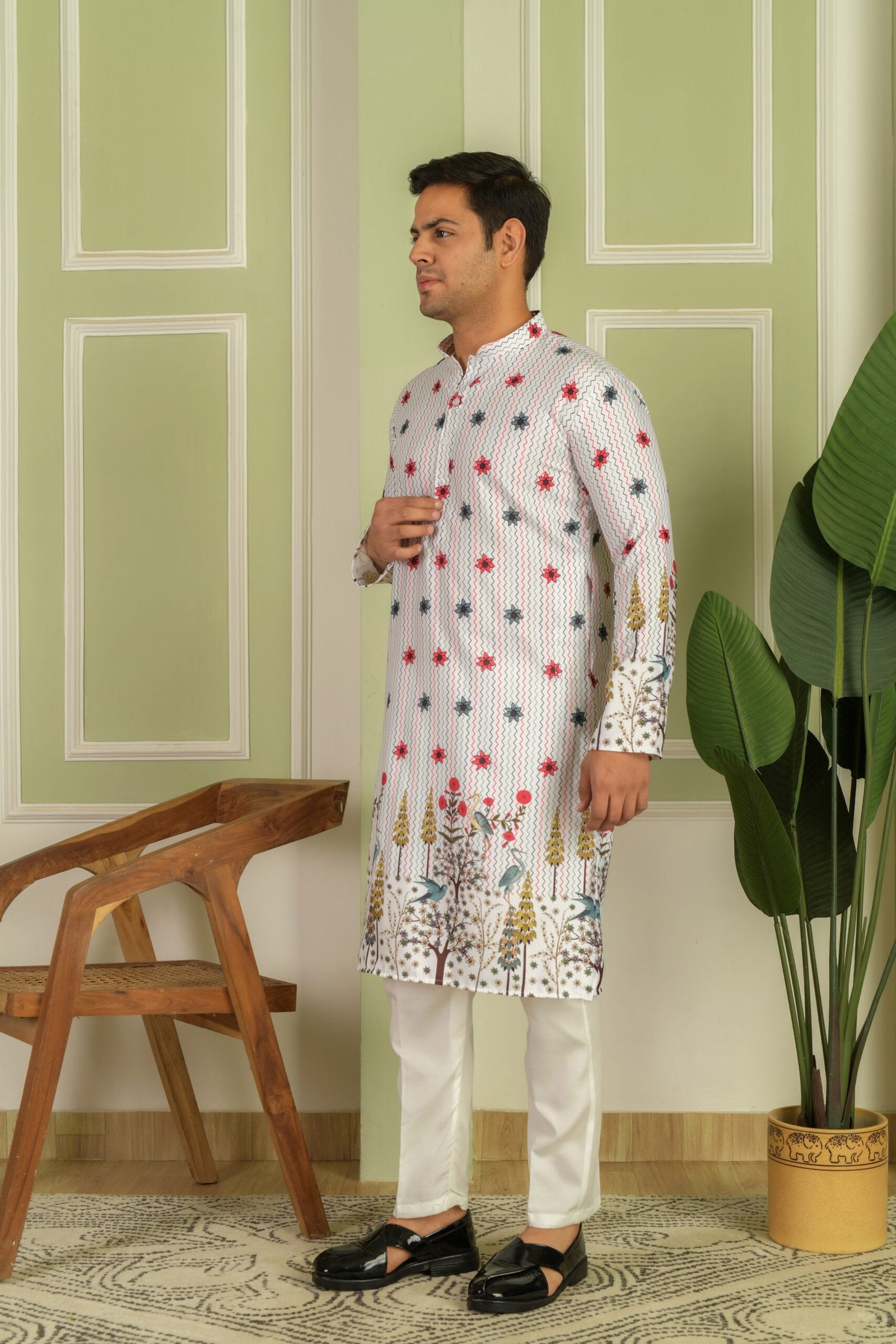 Floral Printed Mandarin Collar Straight Kurta