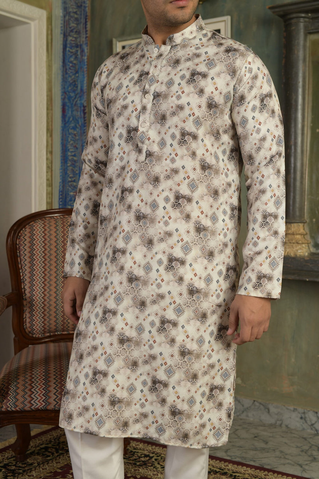 Men Floral Printed Mandarin Collar Kurta