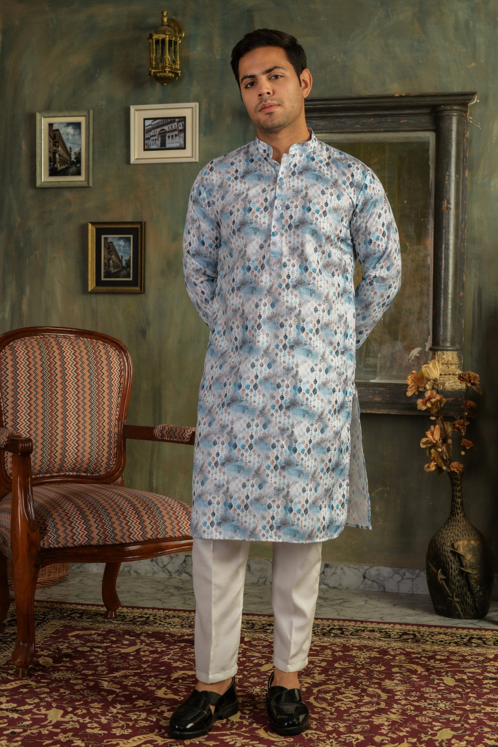 Men Geometric Printed Mandarin Collar Straight Kurta