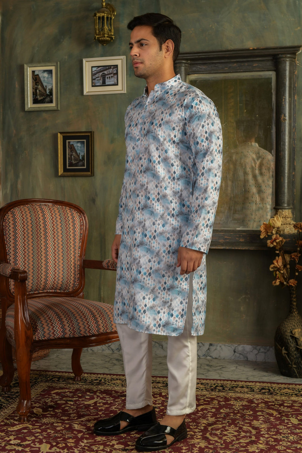 Men Geometric Printed Mandarin Collar Straight Kurta