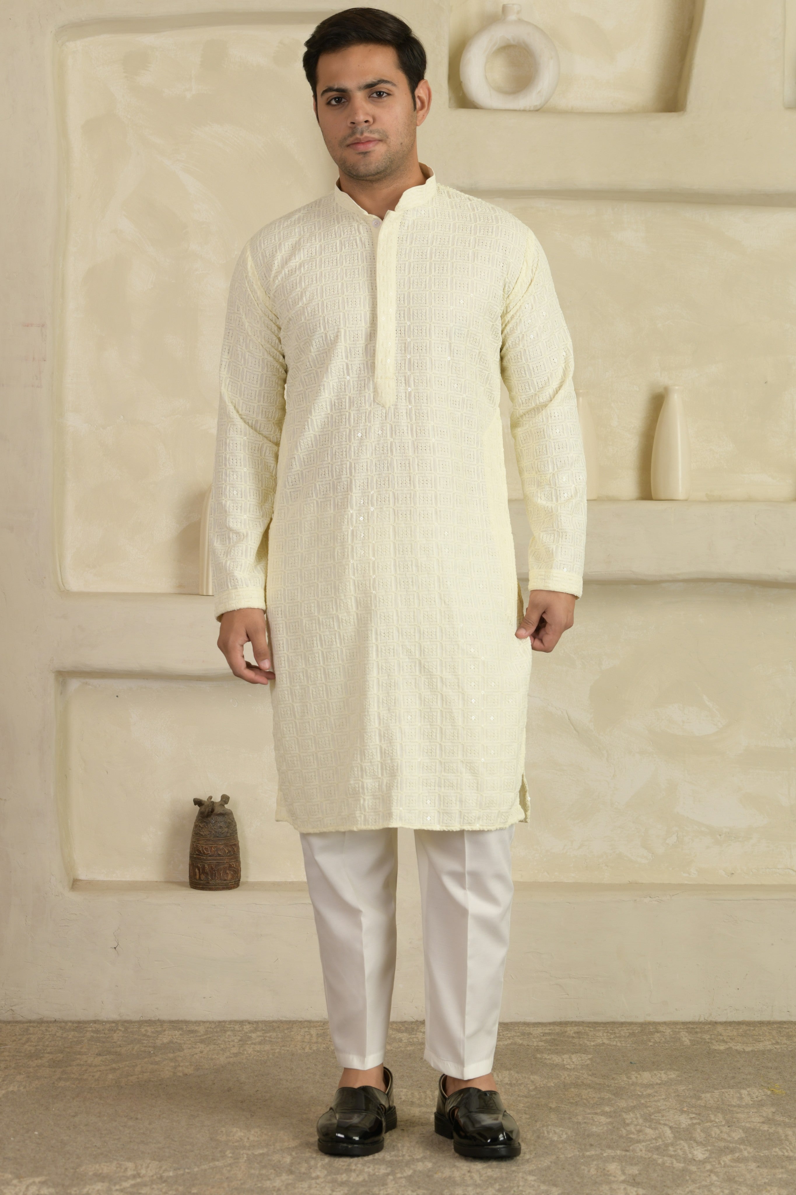 White Chevron Embroidered Mandarin Collar Kurta With Pyjamas