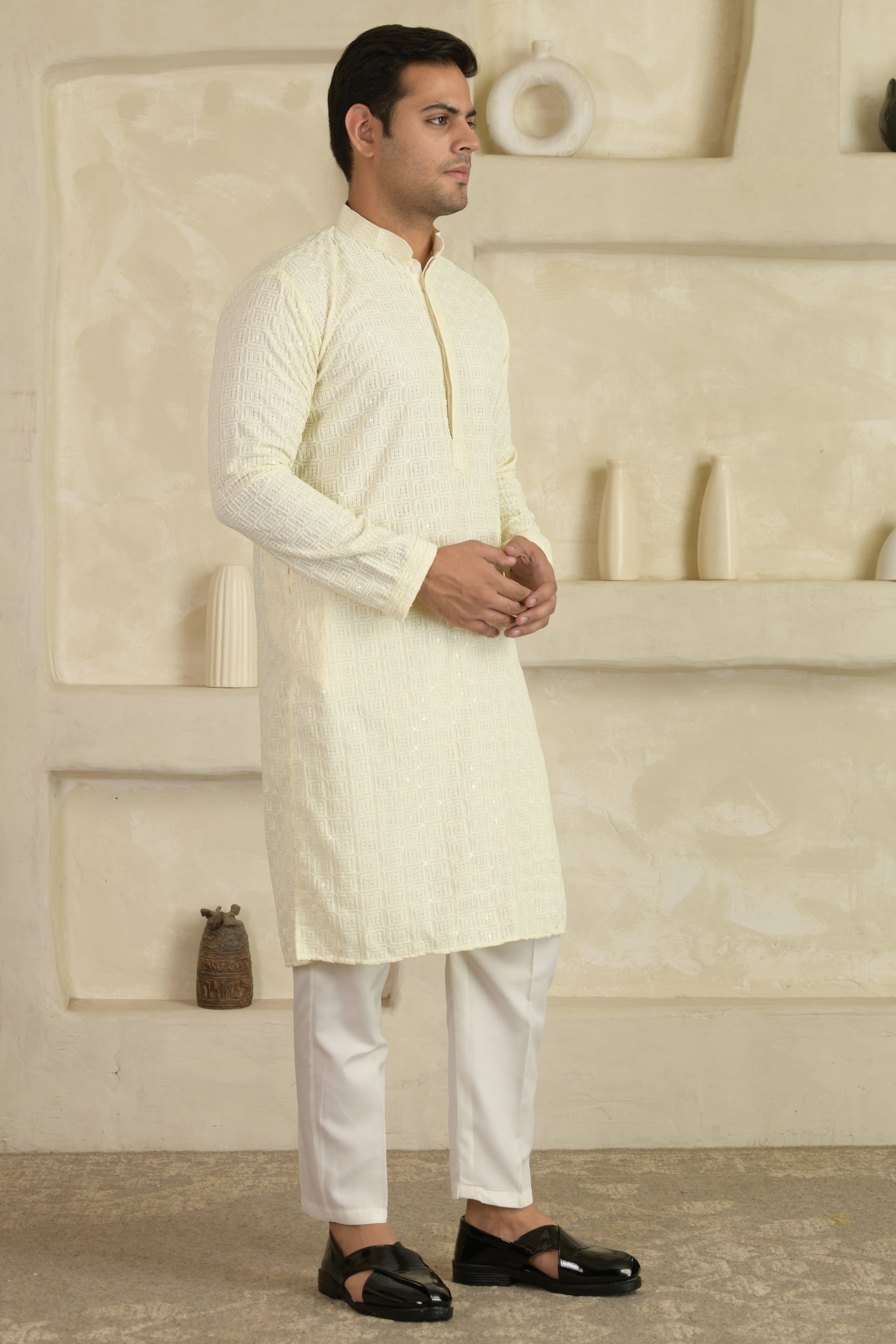 White Chevron Embroidered Mandarin Collar Kurta With Pyjamas