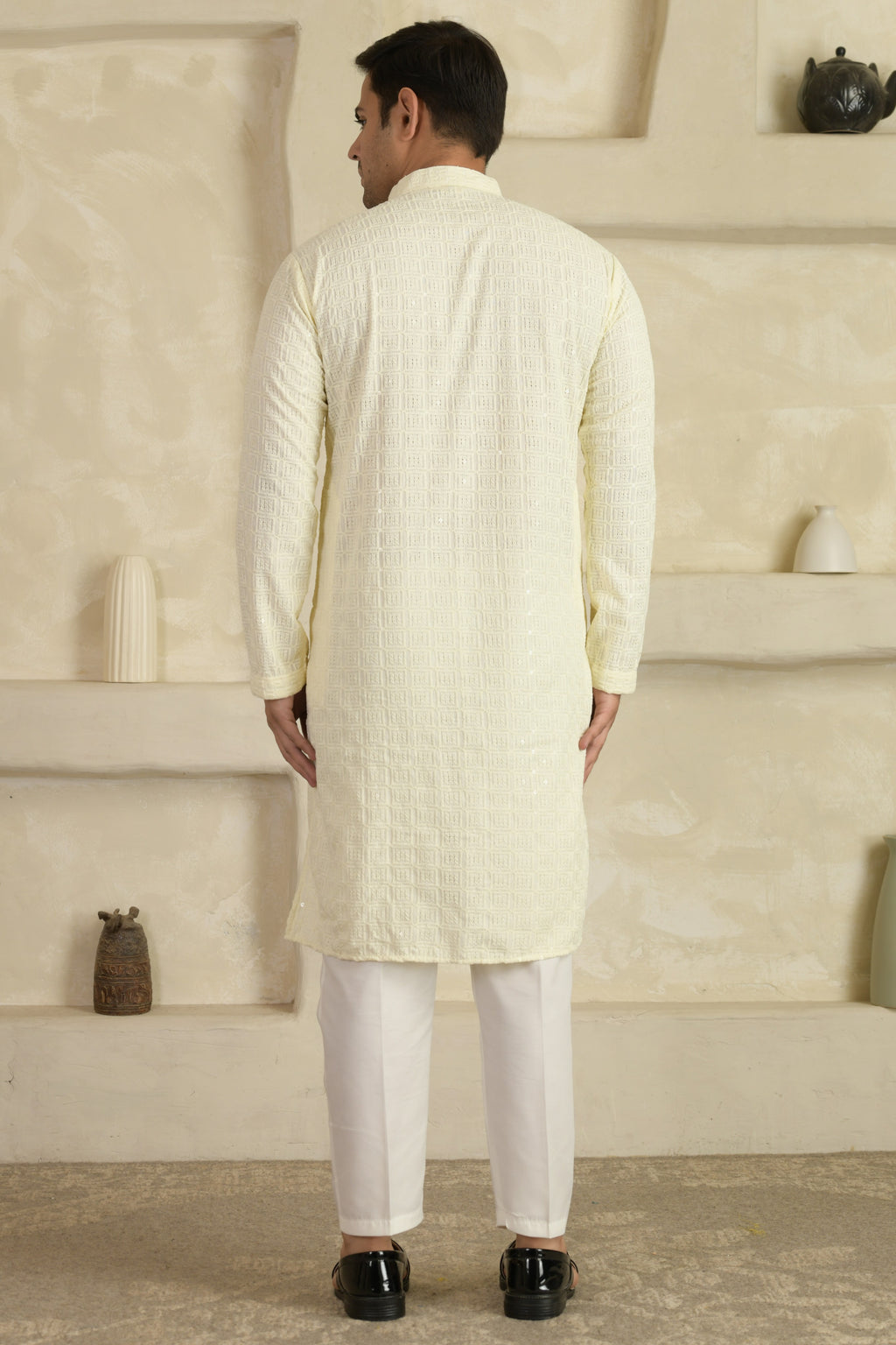 White Chevron Embroidered Mandarin Collar Kurta With Pyjamas