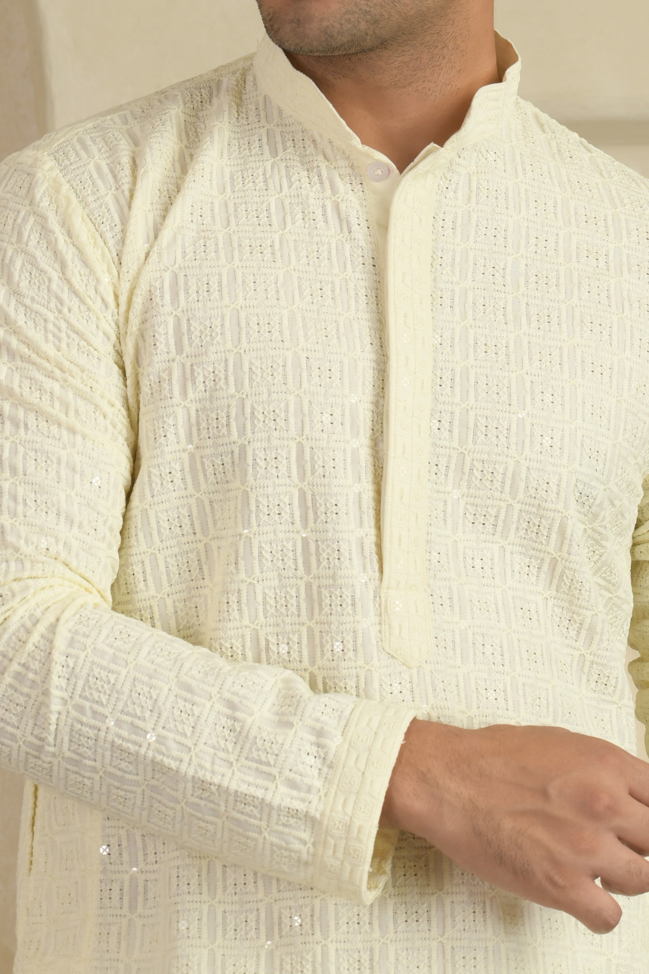 White Chevron Embroidered Mandarin Collar Kurta With Pyjamas